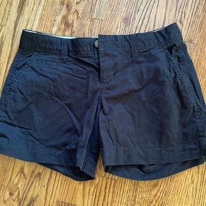 Womens old navy black shorts size 2. 5” low rise